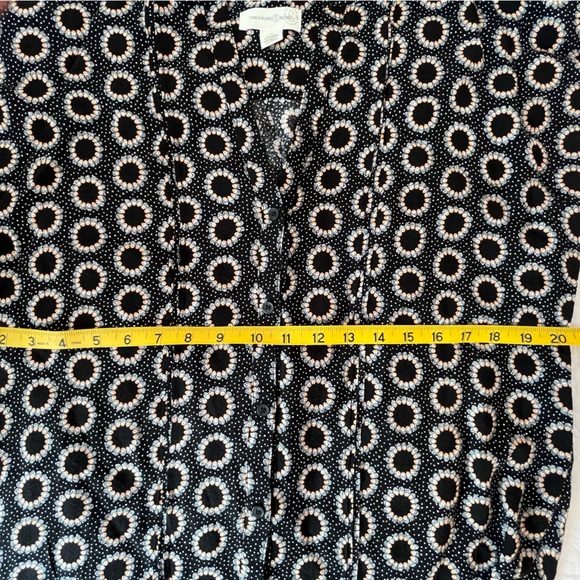 Treasure & Bond Summer Top - Picture 8 of 9